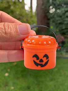 4pcs Halloween Candy Bucket Box Set, Halloween Candy Storage, Vintage Bucket Style Plastic Gift Candy Box Bag, Halloween Party Gift Packaging Box, Halloween Decorations, Halloween Home Decor, Room Decor, Halloween Table Decor, Cute Ghost Face "Trick Or Treat" Candy Gift Box Mini Bucket, Halloween Party Favors, Halloween "Trick Or Treat" Party Table Decor Supplies, Cute Halloween Table Centerpiece - Halloween Cute Bucket - View 10
