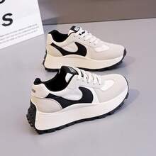 Women Wedge Sneakers - 棕色 - 查看 6