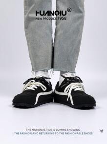 HUANQIU 2025 New Women's Shoes, Women's Skateboard Shoes, A Pair Of And Fashionable Breathable Lace-Up Home Office Outdoor White Shoes Versatile Light And Comfortable White Shoes Lace-Up Soft-Soled Sports Shoes Casual Shoes Running Shoes Christmas Apple Red Four Seasons Shoes