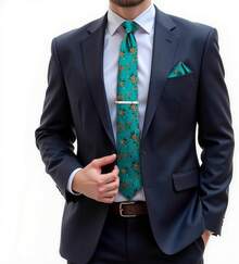 Conjunto de corbata de seda con estampado floral, incluye pinza de corbata, pañuelo y gemelos - Verde azulado y dorado - Ver 3