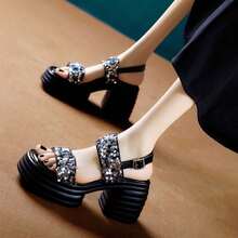 Women Wedges & Flatform