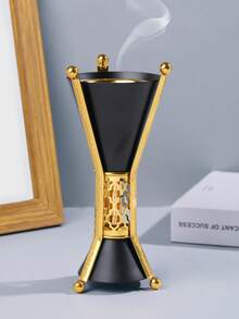 1 Peça/1 Conjunto Queimador de Incenso/Suporte de Incenso de Metal Leve e Luxuoso, Queimador de Incenso de Estilo Árabe do Oriente Médio, Pode Ser Usado Como Difusor de Aromaterapia, Queimador de Aromaterapia, Usado na Decoração Doméstica, Quarto, Sala de Estar (Como Peça Central), Escritório, Lugar de Ioga e Festa, Criando uma Atmosfera Elegante. Também Pode Ser Usado para Decoração da Casa. Este Queimador de Aromaterapia é o Presente Ideal para Feriados