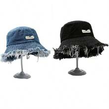 1pc Women Sunscreen Casual Bucket Hat With Silver Letter Badge And Frayed Brim, Suitable For Travel And Shopping Outfits