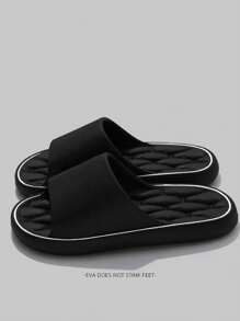 Zapatillas de hombre de cuatro estaciones, material de EVA con desodorante, suela blanda y transpirable, cómoda para usar en casa, negra para uso casual diario, adecuada para caminar en casa o al aire libre, zapatillas esenciales para el transporte diario