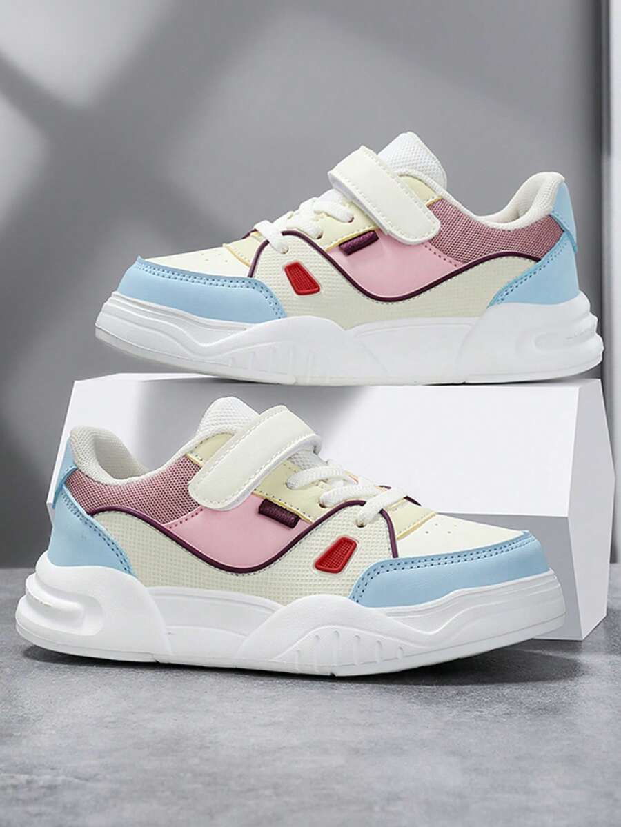 Un par de zapatos de verano para niñas, zapatos de moda para niñas, zapatillas deportivas para niñas, zapatos morados para niñas, zapatos para correr para niñas, zapatillas de entrenamiento para niñas de colores en bloque, zapatos deportivos ligeros para niñas - Morado - Ver 1