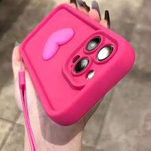 1个时尚玫红色心形手机壳，兼容 12/13 Pro Max、荣耀X7、三星Galaxy A56 5G、Infinix Smart 8、Infinix Hot 40i、Spark 20、Spark 20C、Spark Go 2024、红米Note 14 5G、摩托罗拉Moto E22/E22i、OPPO A54，全包式保护壳，简约设计，带腕带，适合日常使用和户外携带，国际版，非国内版。 - 玫紅 - 查看 2
