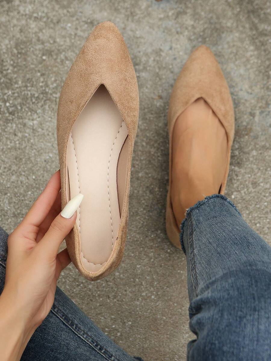 35-45 秋季新款尖头平底帆布一脚蹬平底鞋，时尚低帮休闲鞋，卡其色，轻便舒适女士平底鞋