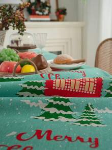 1 pièce Nappe de table de Noël avec imprimé de maison rouge et flocons de neige, convient pour la décoration de fête familiale de vacances de Noël, couverture de table de cuisine et de salle à manger, décoration de meuble TV