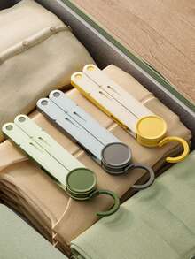 1pc Foldable Clothes Hanger, Portable Travel Drying Rack. Compact Retractable Clothes Hanger, Suitable For Hotel, Dorm And Business Travel. Can Be Stored In Wardrobe. - Multicolor - View 2