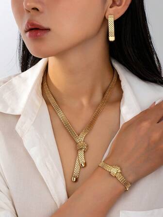 4pcs/Set 18K Gold Plated Minimal Hollow Wide Necklace, Bracelet, Earring Jewelry Set, Luxury Versatile Women Accessory