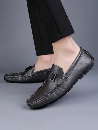 2025 Frühling/Herbst Neue Lässig Loafer für Herren, atmungsaktive Slip-On Weichleder Fahrschuhe, Business Stil rutschfest und geruchsabweisend (Loafer Größen fallen klein aus, Kunden mit großen Füßen wird empfohlen eine Nummer größer zu bestellen)