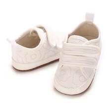 Zapatos de otoño para bebés, zapatos para bebés, zapatos bordados, zapatos casuales, zapatos de tela con suela blanda, transpirables, adecuados para niñas de 0 a 1 año