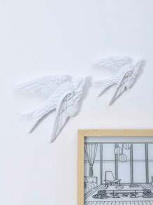 1 Resin Swallow Wall Hanging, Vintage Golden Flying Swallow Home Wall Decoration, For Home, Restaurant, Party, Wedding And Other Places Home Decoration Room Decor Bedroom Decor
