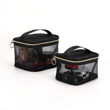 透明化妆包，防水便携，容量大。这是一款小巧便捷的女士旅行洗漱包。旅行必备品。女士包。大学必备品。旅行。女士包，度假必备品，化妆包，洗漱包，旅行必备品，旅行，包。化妆包，洗漱包，旅行必备品，女士包 - 黑與白 - 查看 17