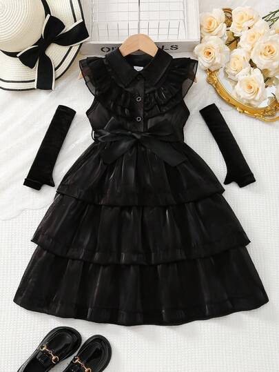 年轻女孩蕾丝领无袖层叠荷叶边下摆连衣裙