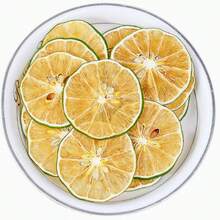 1包30克/60克/90克干平吟玫瑰花，适用于蜡烛制作、肥皂装饰、香氛添加、节日活动装饰、客厅/卧室/办公室/咖啡厅装饰，以及各种节日和派对。