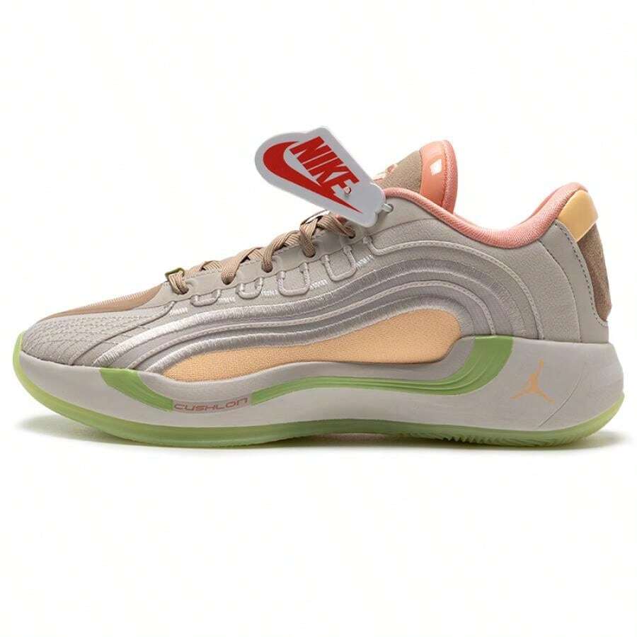 Nike Luka 4 (GS) 篮球鞋，轻质缓震，适合青少年，适合塑料场地和训练，IO0201-100