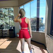 Women's Gym Top Fitness Cropped Swimmer Smooth Suplex