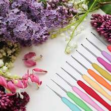 Small Size Crochet Hook La Crochet Needle  0.5mm Crochet Hook Embroidery Thread Knitting Weaving Tool DIY La Yarn Crochet Needles(0.5 Mm)