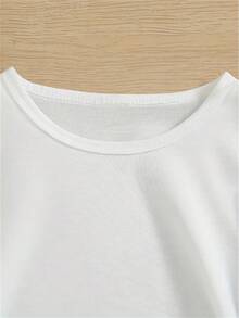 Girls' Beige Cherry Graphic Tee - "Sweetness Runs In Our Cherry" Print, Casual & Girls Clothes 8 To 10 Years,Made In USA Cotton , Short Sleeve Crew Neck - Perfect For Summer Outings - trắng - Xem 4