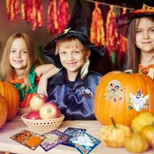 1 套 8 件万圣节儿童卡通吸血鬼、南瓜、女巫拼图 DIY 脸部贴纸（款式随机）