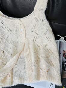 Women's Retro Sleeveless Cardigan With Single-Breasted Design, Heavy Knit Vest Top For Early Autumn - Beige - View 6