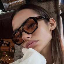 New Arrival High-End Square Double Beam Fashion Glasses Women Retro Personalized Ocean Film Fashion Glasses Shades Beach Accessories Beach Accessories For Women Glasses Shades For Summer Beach Vacation, Outdoor, Travel