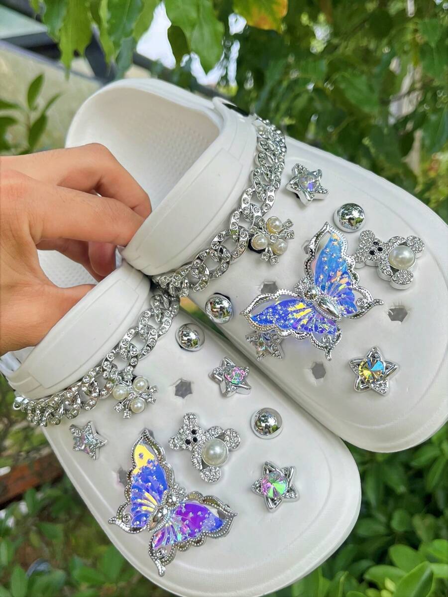 18 件 DIY 洞洞鞋银熊水钻大链，校园风格鞋花装饰可拆卸纽扣，适用于镂空拖鞋、凉鞋，四季皆宜，节日礼物