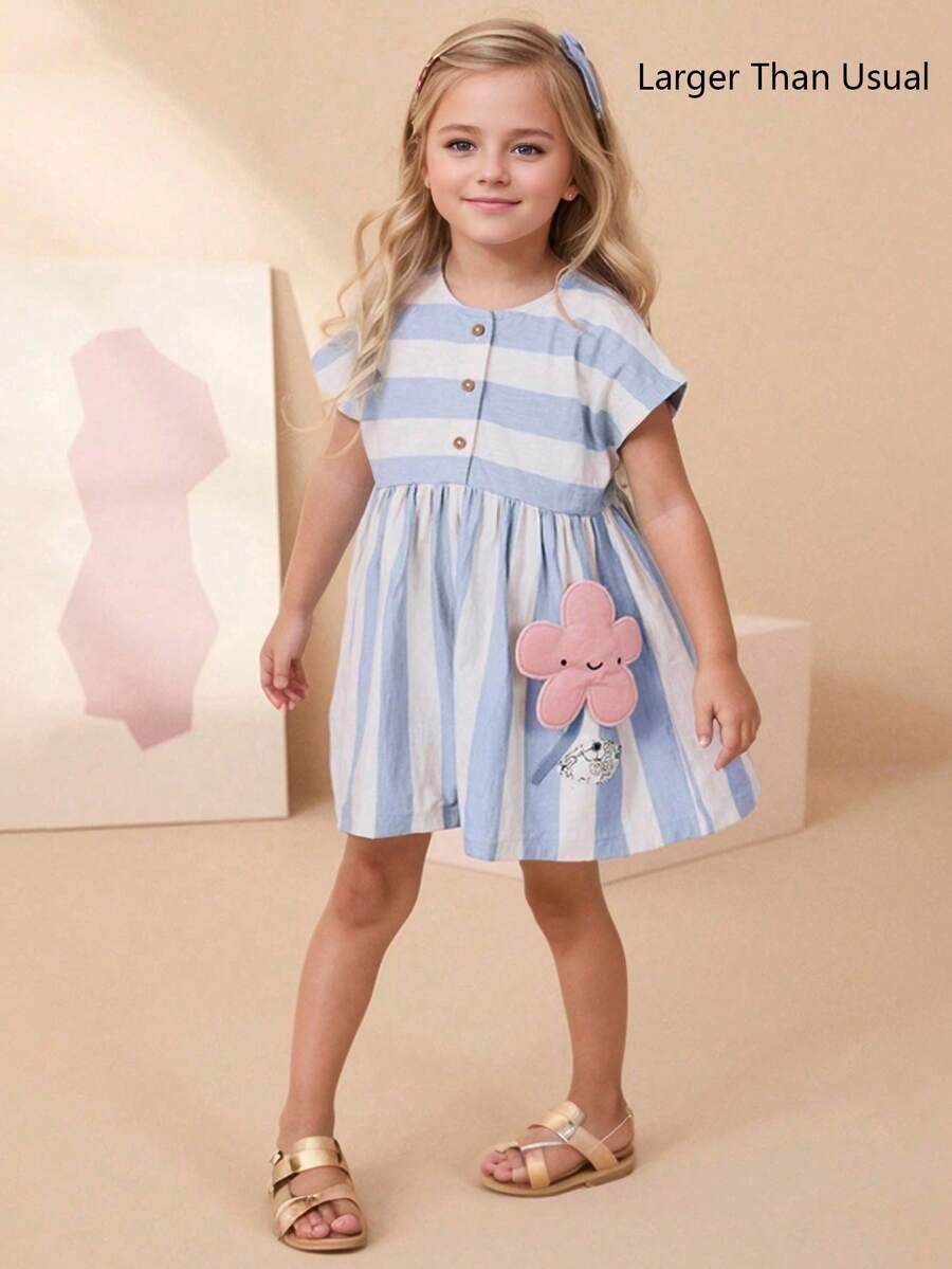 女童休闲蓝白条纹连衣裙，可爱花卉刺绣公主裙，夏季款，[尺码偏大，建议选购小一码]