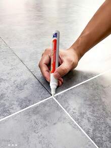 瓷砖填缝笔，浴室地砖缝隙清洁和填缝，防水防霉，瓷砖修补，厨房缝隙防水瓷砖填缝着色剂和密封笔，用于清洁地板和增白剂，不含漂白剂全新外观：无需擦洗瓷砖，使用填缝笔即可为填缝剂上色和重新着色