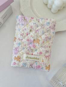 1 件可爱图案印花绗缝女孩旅行护照包、女士护照夹、护照套、文件存储保护套、卡包、钱包、多功能手提包、柔软面料可容纳护照、银行卡、登机牌、身份证、钞票，适用于旅行、度假、节日、送给朋友的生日礼物、伴娘礼物、妈妈礼物、教师礼物、情人节礼物、旅行必需品、邮轮必需品、宿舍必需品 - 彩色 - 查看 19