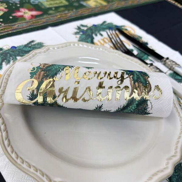 20pcs Elegant Gold Foil Christmas Party Napkins Disposable With Printed Green Christmas Wreath,13*13inch,Big Size,3-Ply, Thickened,High Quality,Suitable For Christmas Party Tableware Supplies,Christmas Napkins