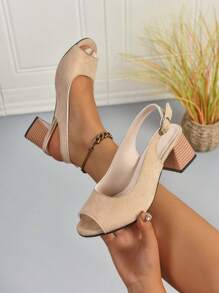 女士米色高跟凉鞋，喷漆粗跟，时尚露趾粗跟凉鞋，舒适仙女风格，百搭夏季户外穿着，系带米色高跟凉鞋，适合连衣裙、旗袍