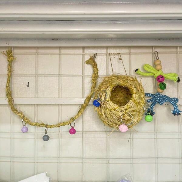 3 PiecesSet Grass Nest Bird House Bird Cage Bird Climbing Rope And Bell Toy Set Grass Weaving Garden Gardening Outdoor Decoration Bird Nest Winter Warm Bird Nest Bird House Toy