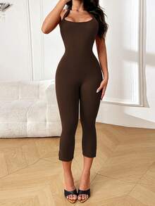WOWDARK 女士夏季连体裤，咖啡色，时尚 U 领露背吊带五分钟裤装休闲连体裤，适合狂欢节、约会、聚会、派对、旅行、度假、海滩等各种场合，优雅时尚。 - 咖啡棕 - 查看 5