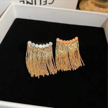 1 Pair Crescent Shaped Fringed Earrings, Minimalist & Versatile
