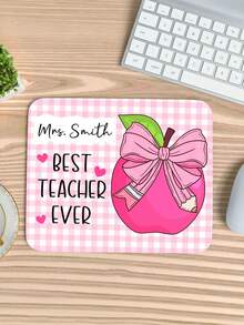 1 قطعة لوحة فأرة معلم مخصصة بتصميم PNG رجعي، لوحة فأرة بطباعة حرارية، غلاف تقدير المعلم، اسم معلم مخصص PNG، فيونكة قلم رصاص وردي، هدية معلم مخصصة، إطار اسم مقسوم بقلم رصاص، طباعة تفاحة PNG، هدايا العودة إلى المدرسة، لوازم مدرسية