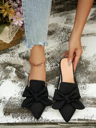 秋冬黑色尖头穆勒鞋，条纹蝴蝶结装饰，女式绒面革一脚蹬乐福鞋，大蝴蝶结，百搭优雅休闲露背平底鞋，适合春夏季