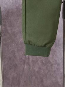 2 件套：男童字母印花羊毛夹克和工装裤，秋冬休闲装 - 軍綠色 - 查看 5