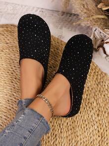 女士时尚水钻装饰穆勒拖鞋，软底平底鞋，隐形坡跟，适合休闲、通勤、派对穿着，尺码偏小 - 黑色 - 查看 3