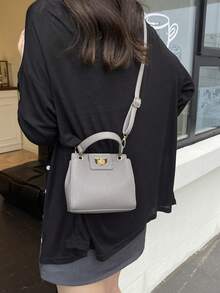 Fashionable Commuter Bag, Lightweight Luxury Ladies Handbag, Elegant Shoulder Tote Bag, High-End Versatile, Suitable For Work