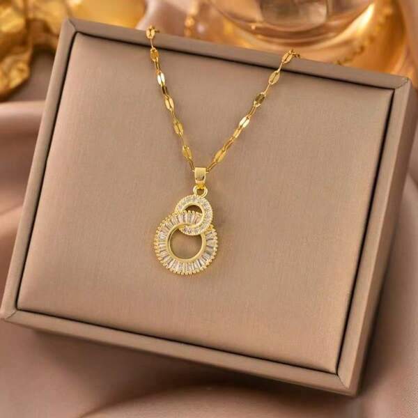 1pc 8-Shaped Women's Necklace Pendant, Full Diamond Design, Inlaid Super Shiny Cubic Zirconia, Stainless Steel Chain. Ideal For Daily Wear And Gift