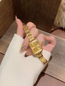 1件复古休闲时尚女士石英表，金色表盘，适合日常佩戴、返校季、毕业典礼、感恩节、情侣场合，是馈赠佳品。 - 金色 - 查看 3