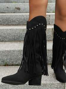 Bốt tua rua cổ chữ V màu đen phong cách Punk cổ điển, giày cao gót mũi nhọn bằng da lộn tua rua đinh tán thời trang thu đông 2025, bốt cao đến bắp chân, giày bốt nữ - màu đen - Xem 4