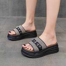 Women Athletic & Outdoor Sandals & Slides - 黑色 - 查看 3