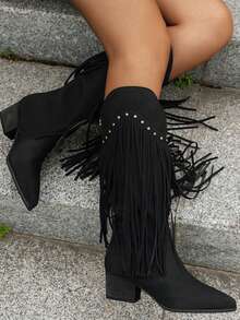 Bốt tua rua cổ chữ V màu đen phong cách Punk cổ điển, giày cao gót mũi nhọn bằng da lộn tua rua đinh tán thời trang thu đông 2025, bốt cao đến bắp chân, giày bốt nữ - màu đen - Xem 2