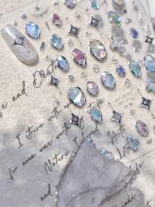 1 张 5D 金属风格指甲贴纸闪亮银色蝴蝶几何水滴独特不对称心形指甲装饰指甲配件指甲贴花 - 銀色 - 查看 5