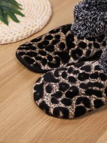 1 Pair Women's Leopard Print Plush Lined Warm Indoor Socks, Thickened Floor Socks/Slippers