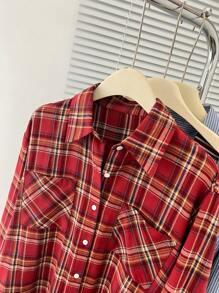 Women's Casual Everyday Plaid Pocket Front Button Shirt
