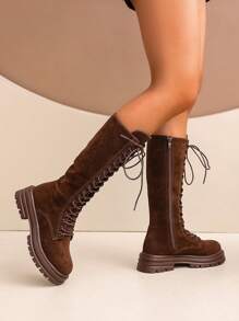 Nuovi stivali casual da donna in stile occidentale minimalista, colore marrone, in finta pelle scamosciata, fodera comoda, design con lacci e cerniera laterale, suola antiscivolo spessa, stile retrò, adatti per primavera e autunno, occasioni formali